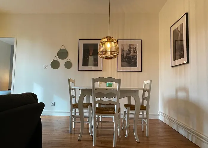 Le Louis Vitet Terrasse Proche Place Dupuy Apartamento *