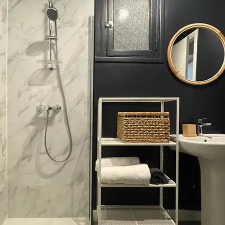 Le Louis Vitet Terrasse Proche Place Dupuy *